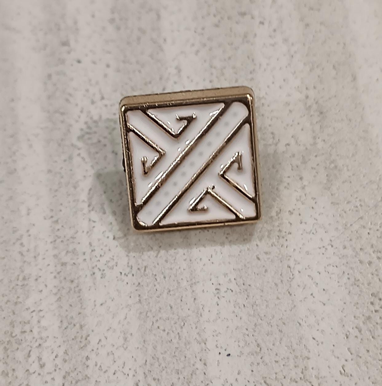 Panjabi button